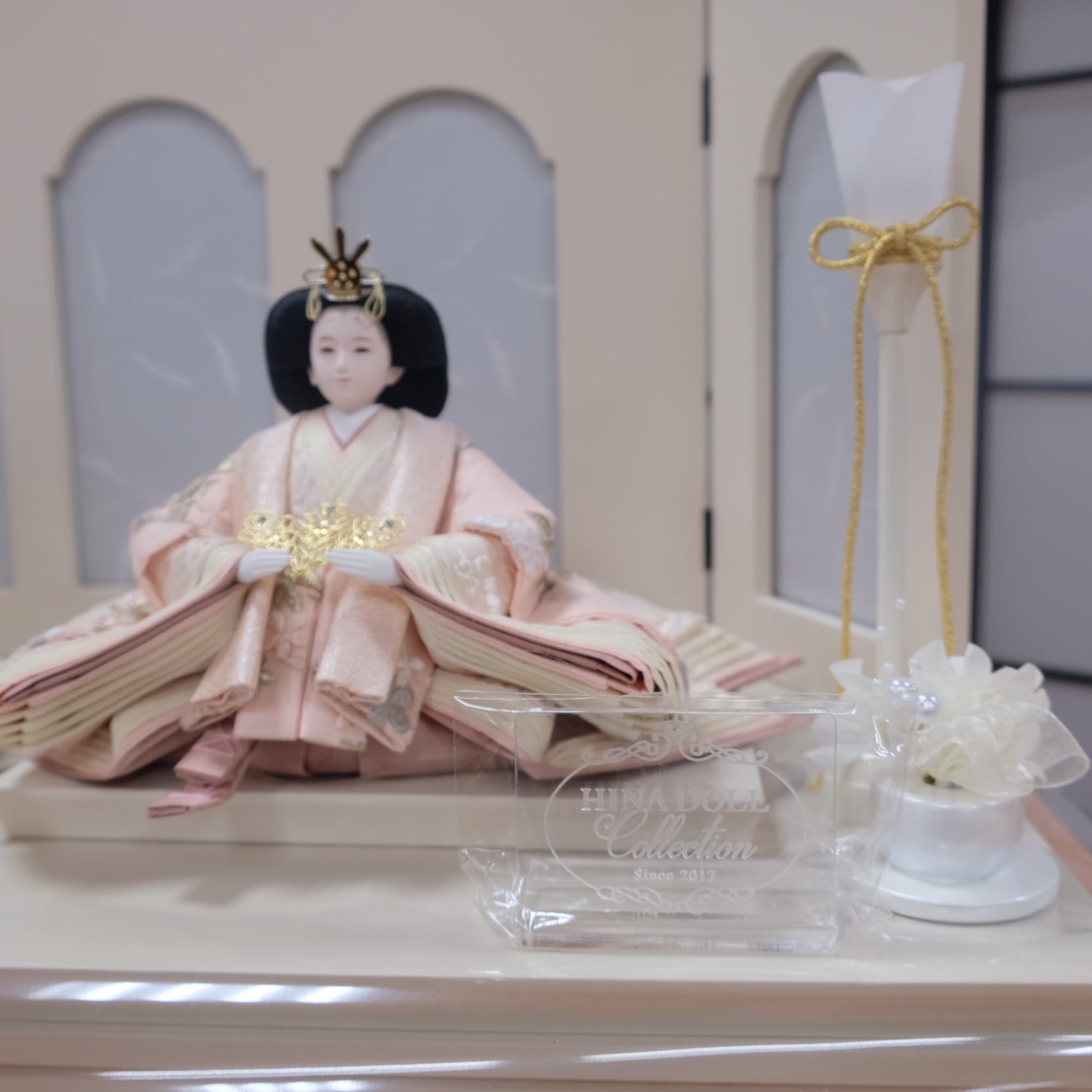 雛人形｜HINADOLL 新王飾り｜女の子 ｜桃の節句｜コンパクト｜久月正規