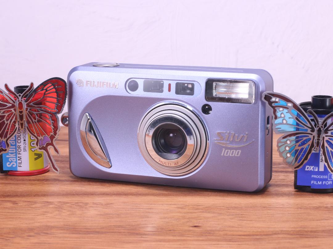 FUJIFILM Silvi 1000 | Totte Me Camera