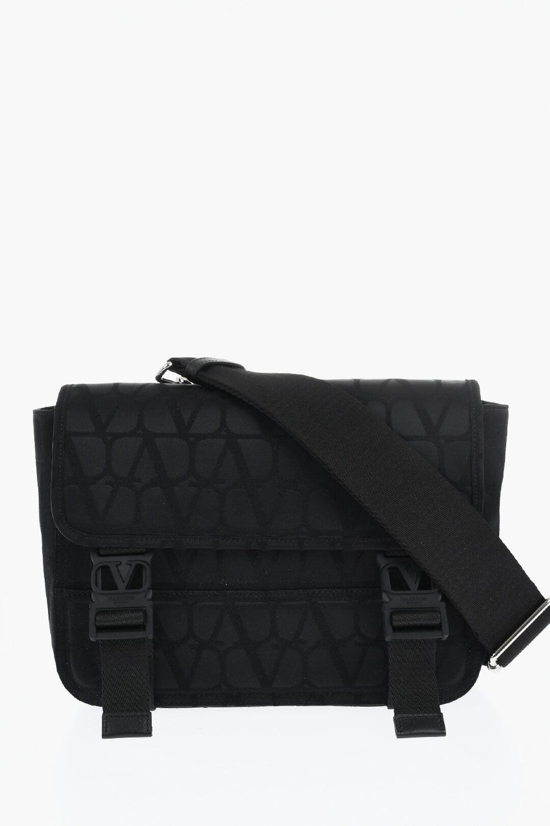 VALENTINO クロスボディバッグ