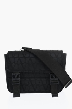 VALENTINO クロスボディバッグ