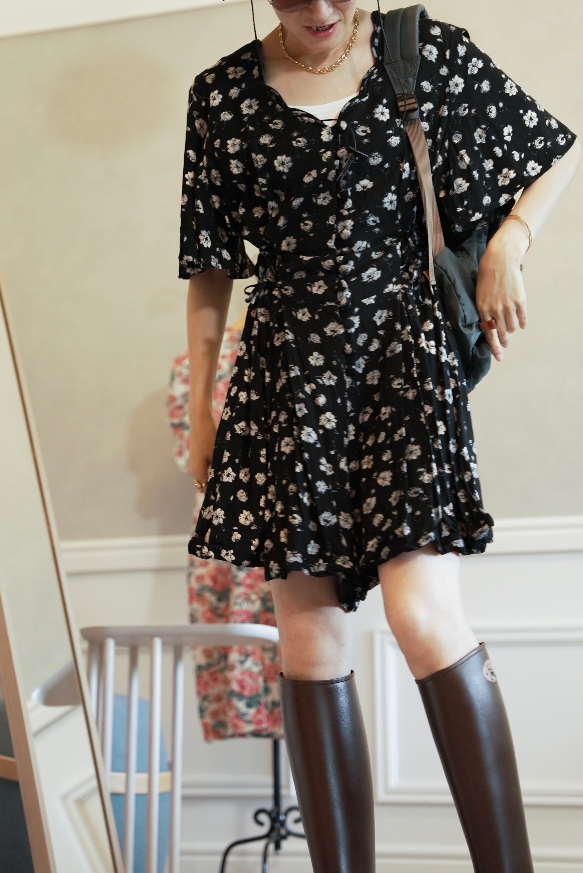 Black Floral Romper | 小花柄 オールインワン