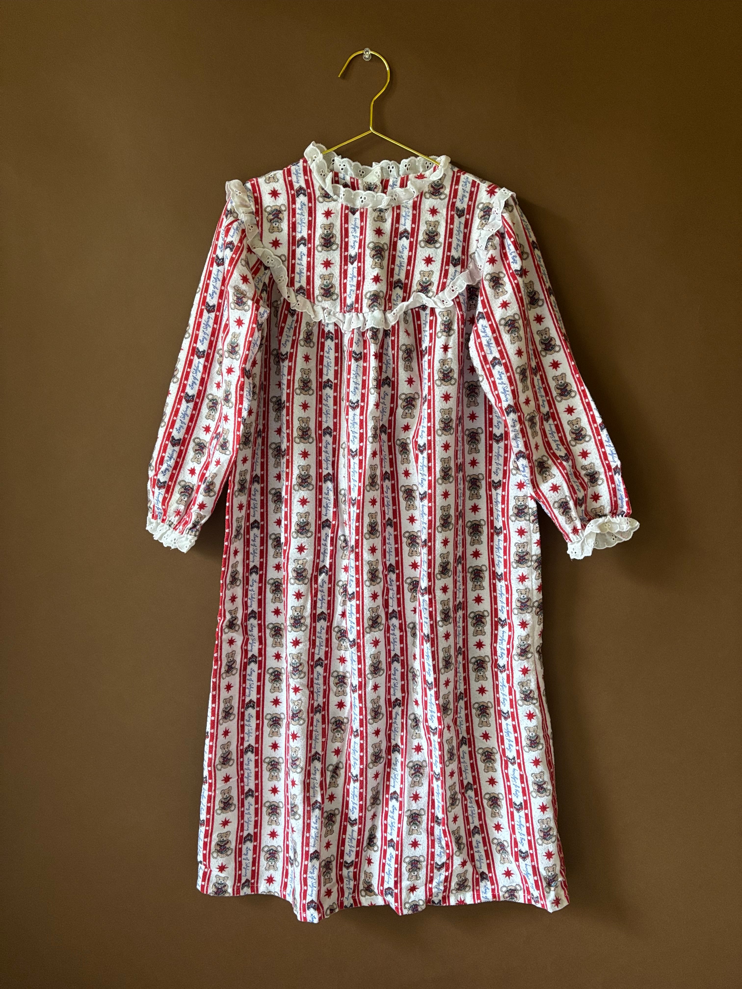 【KIDS vintage】 Bear nightgown dress. about 5-6y