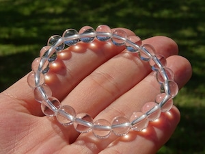 メルーの水晶ブレスレット(High Quality,8mm×22) ~Pureness,ひかりの珠~ No.5