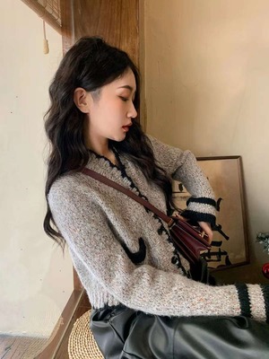 ざっくり編みニットカーデ　AJ22231-6120