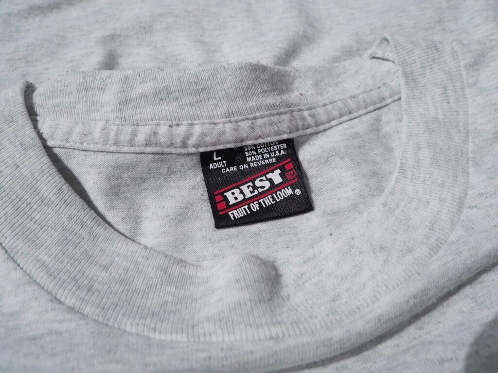 1990s fruit of the loom Flower printed vintage Tee (made in usa)