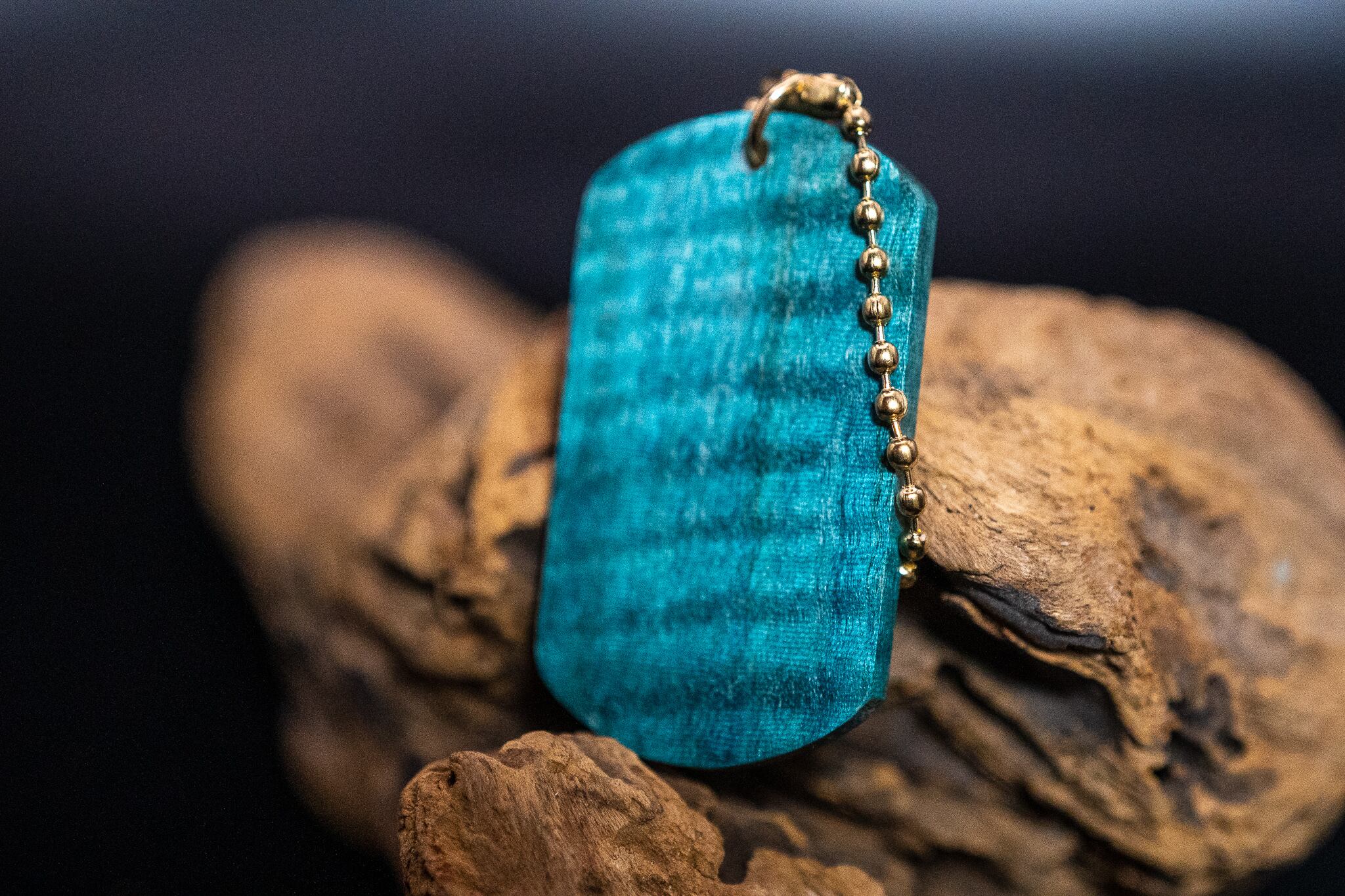 【碧い海】スタビライズドウッド トチ 縮杢 ドッグタグ