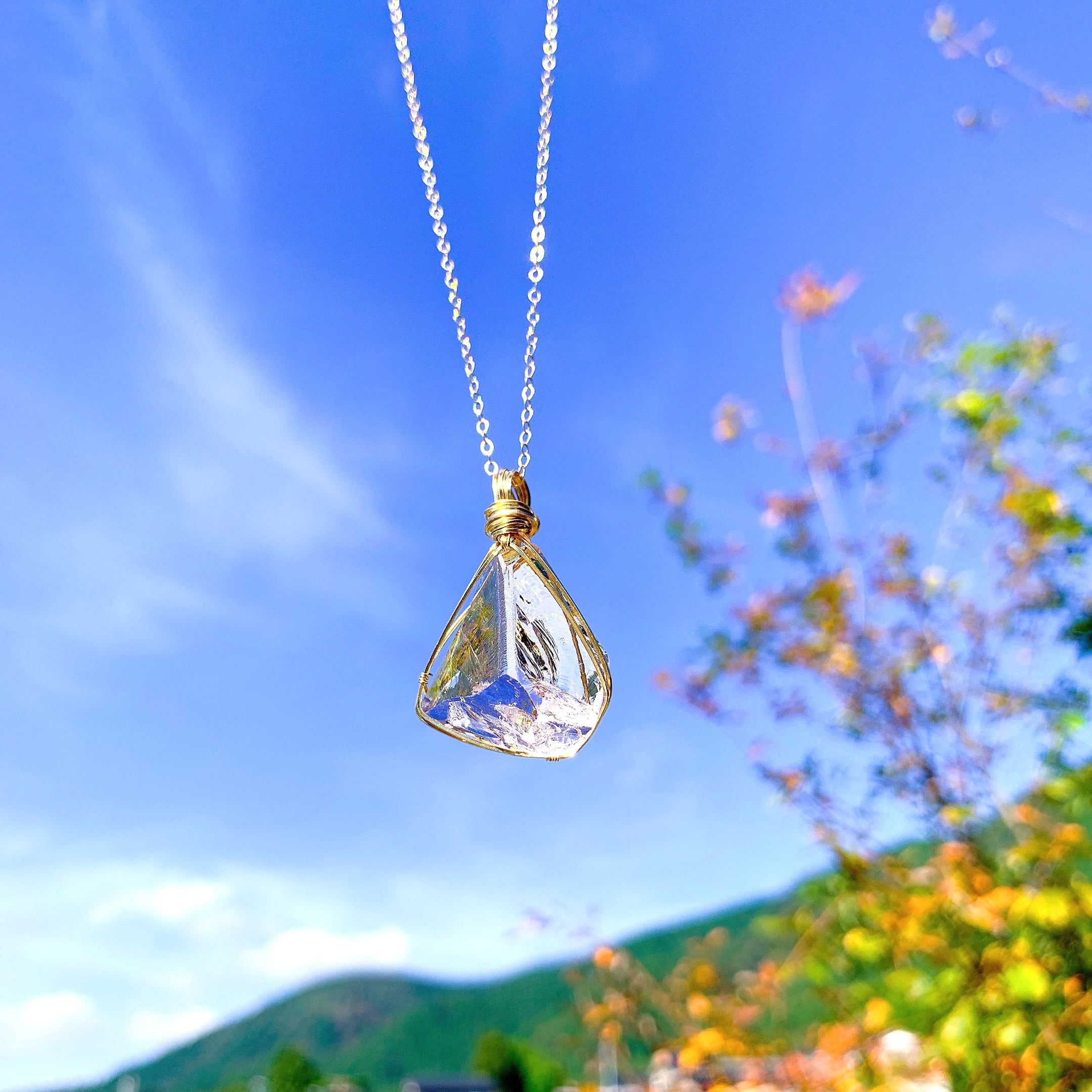 アンダラクリスタル・ローズドフランス・ペンダントトップ ✴︎石から