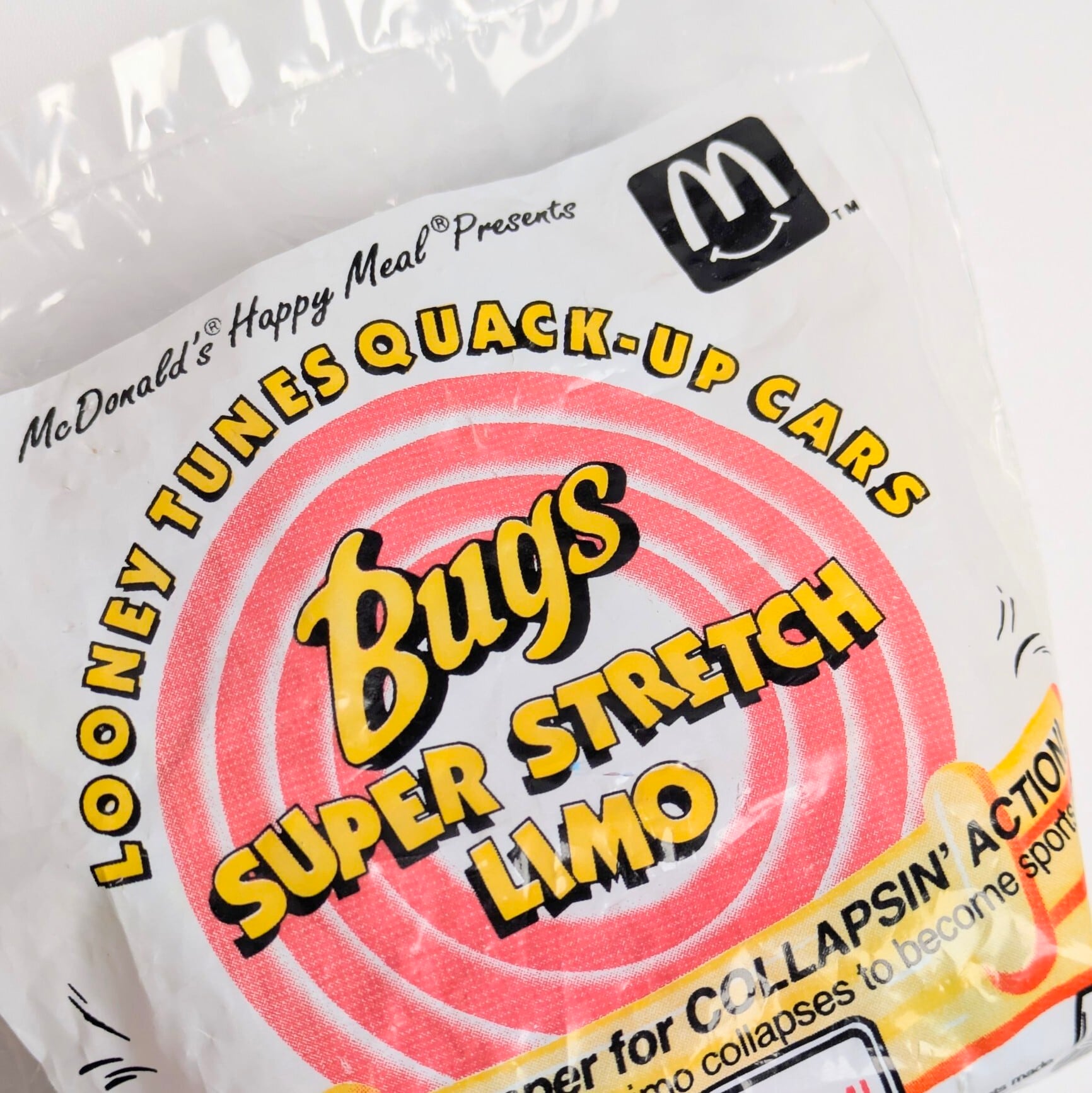 ☆VINTAGE 1992☆【 Looney Tunes ( ルーニーテューンズ ) / バッグス・バニー 】 『 Bugs Bunny Stretch Limo 』1992 McDonald's Happy Meal / USマクドナルド ミールトイ / 未開封〚アメリカン雑貨 アメトイ〛