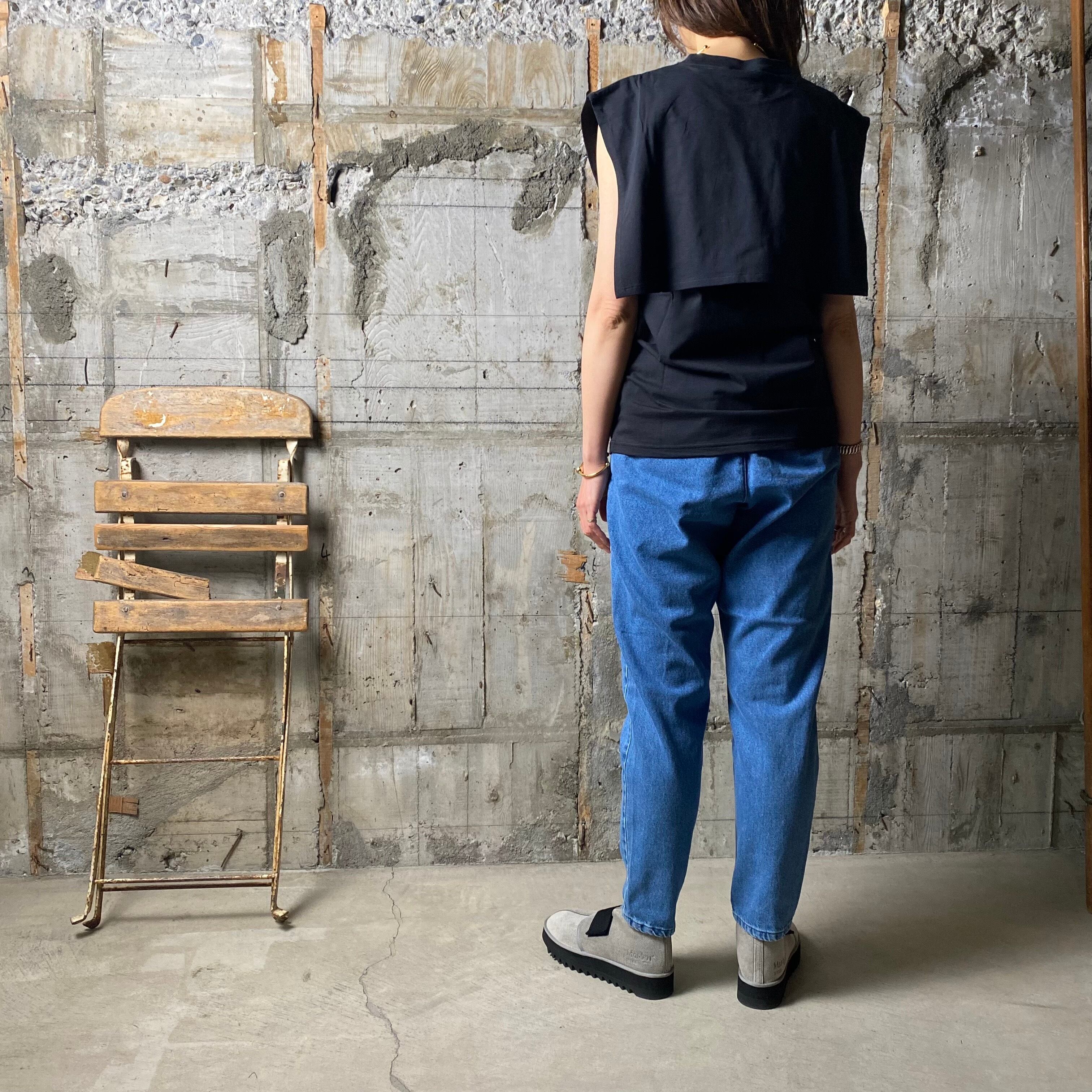 HYKE【ハイク】 DENIM TAPERED PANTS (13248 Col /USED WASH BLUE). | glamour online  powered by BASE