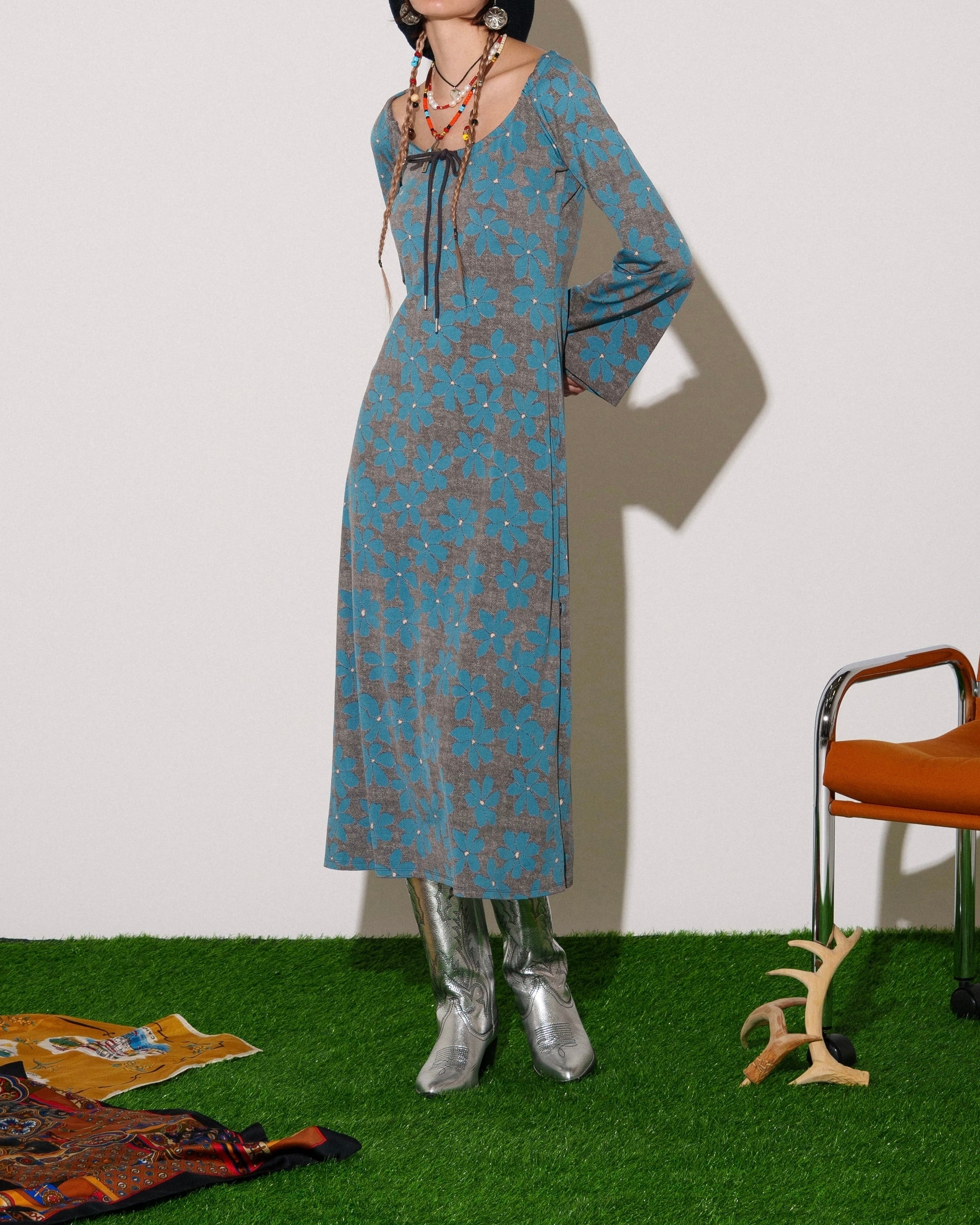 Flower Cut Bell Dress/フラワーカットベルドレス | AMBERGLEAM Flower Cut Bell Dress/フラワーカットベルドレス | AMBERGLEAM