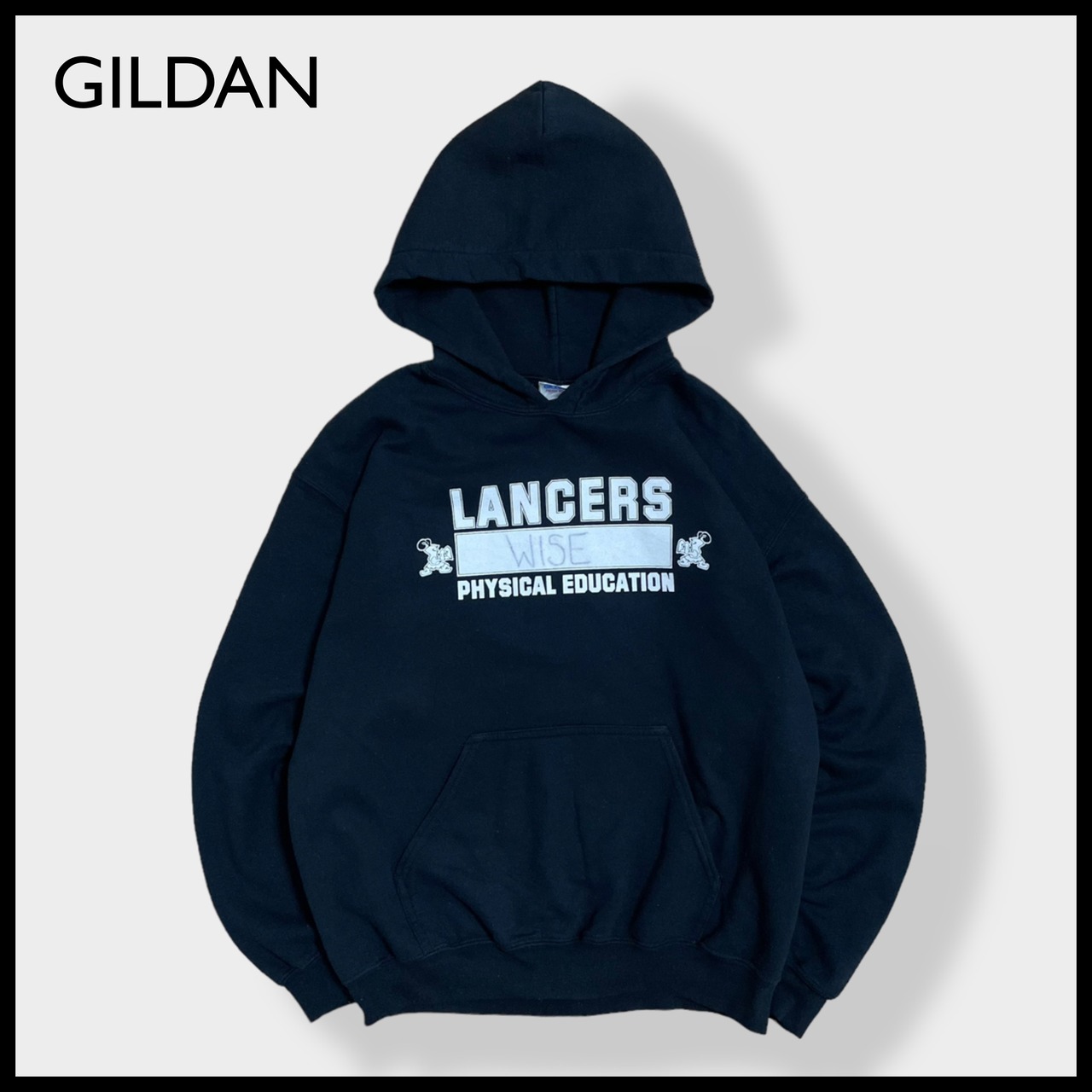 【GILDAN】LANCERS ロゴ プリント パーカー プルオーバー スウェット フーディー hoodie M ブラックランサーズ us古着