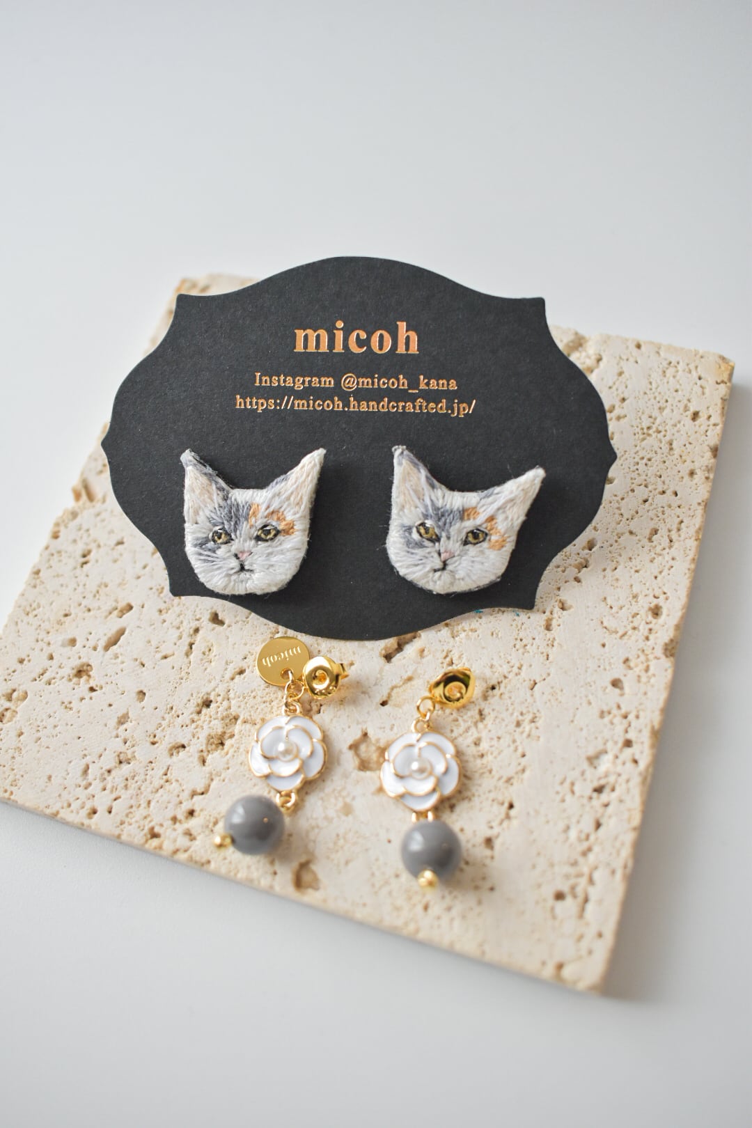ピアスのみ)デザインキャッチ タイガーピアス | micoh