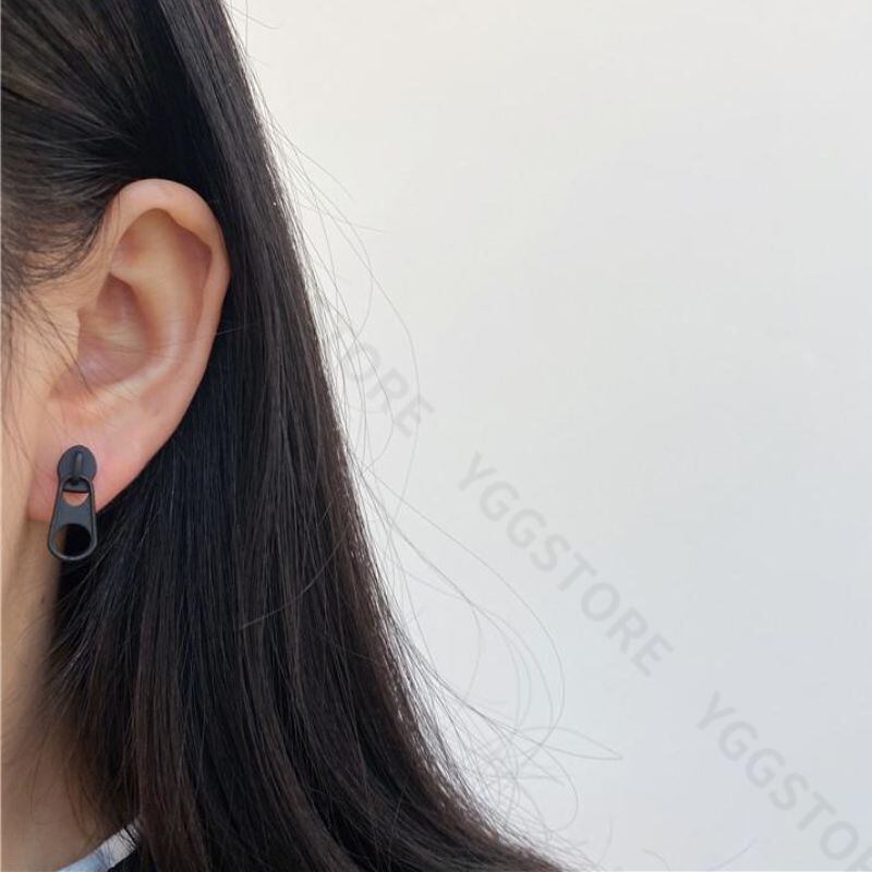 ピアス ファスナープル チャック ジップ モチーフ ピアス メッキ