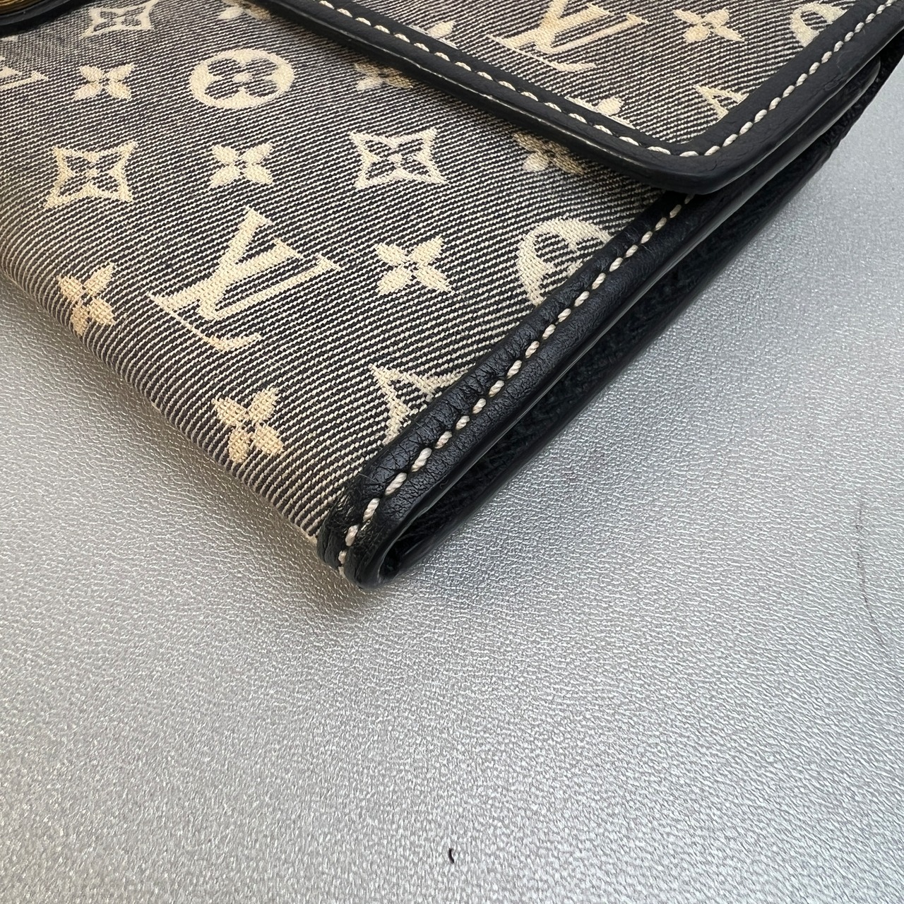 【最終処分SALE】LOUIS VUITTON ルイヴィトン イディール ポルトフォイユ サラ M63007 キャンバス 長財布 グレー A-11534
