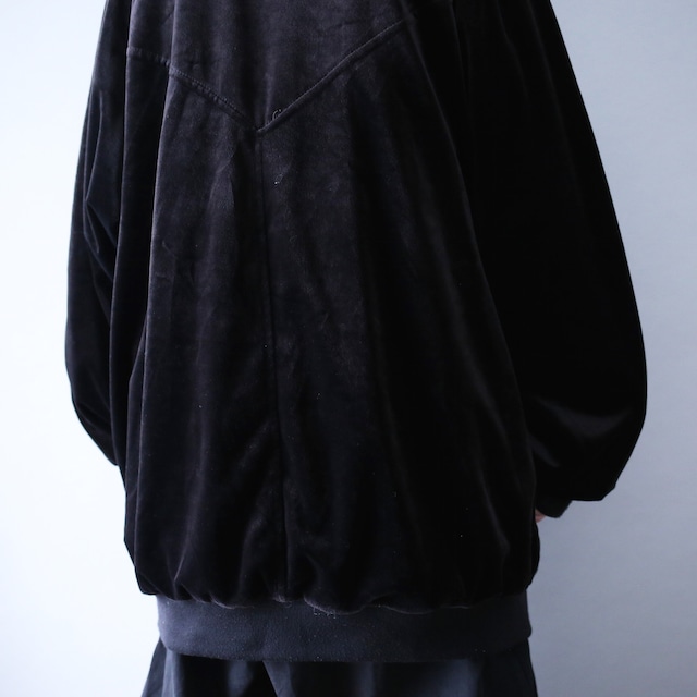 "reversible" velours×nylon switching design over silhouette blouson