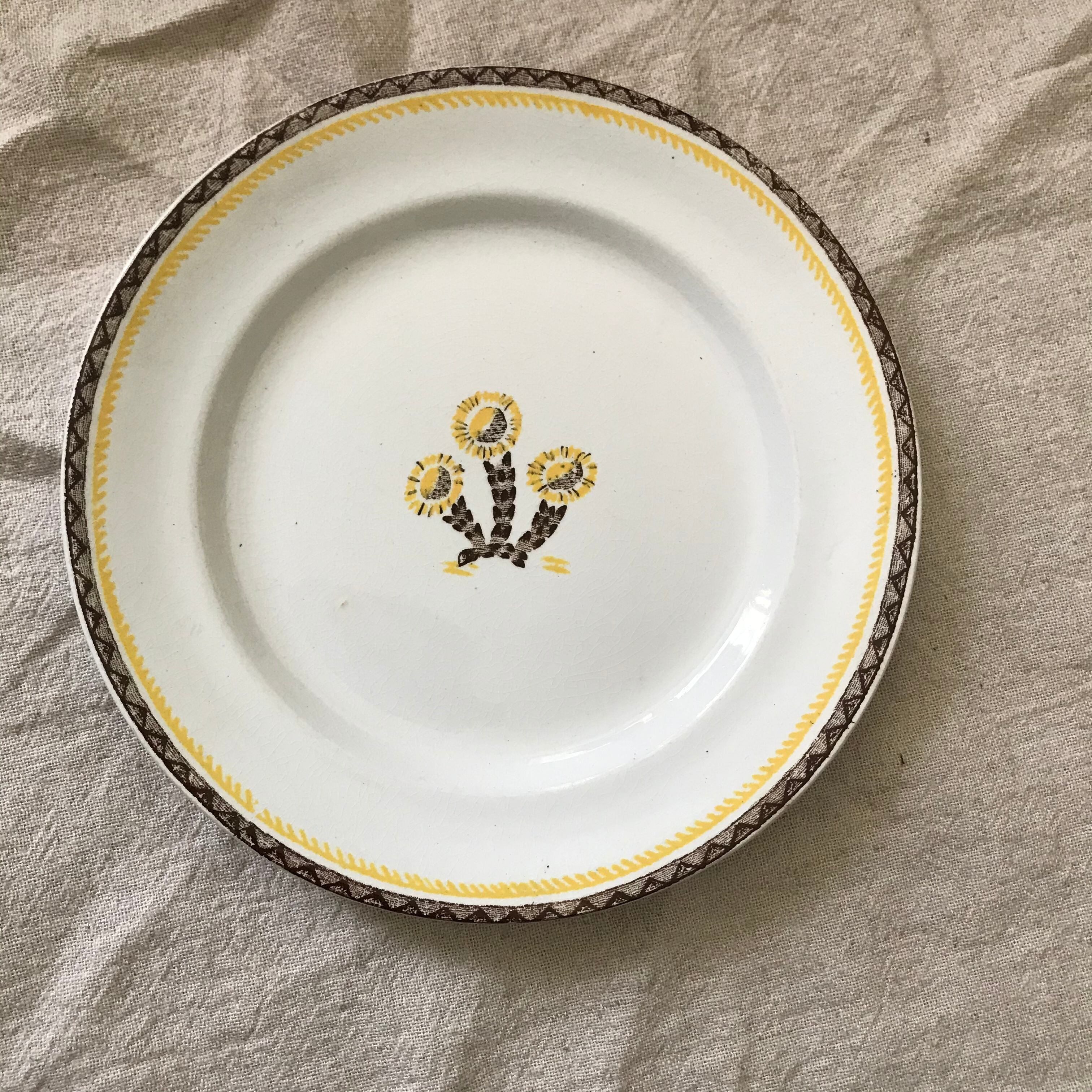 たんぽぽケーキ皿