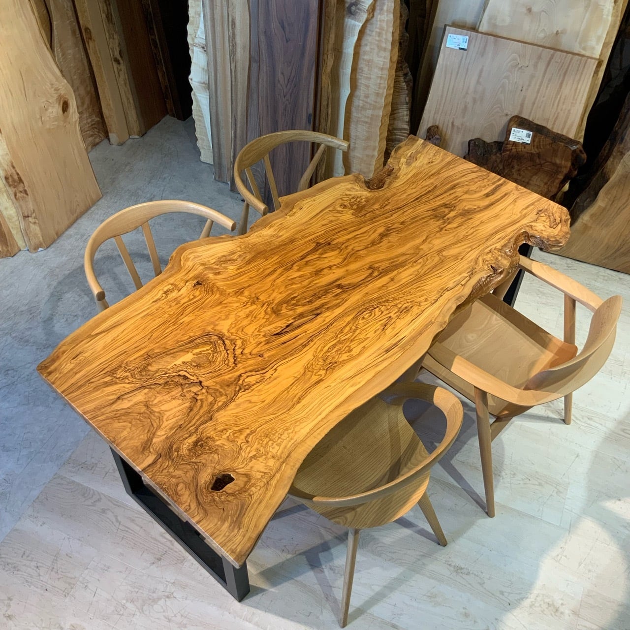 100万円以上 | 千年家具 - 一枚板 テーブル専門店