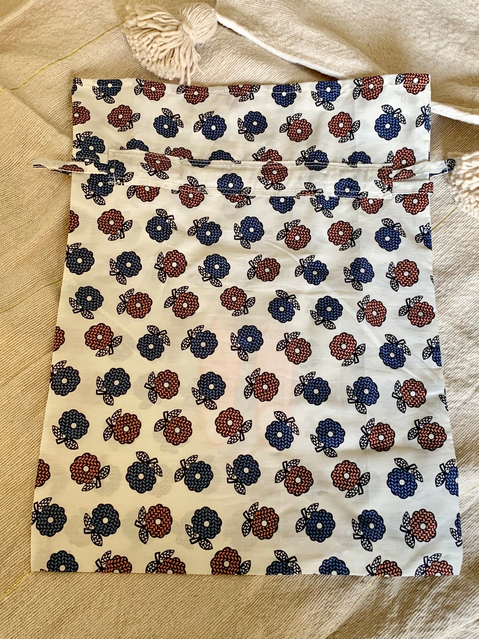 モロッコバブーシュ刺繍巾着袋