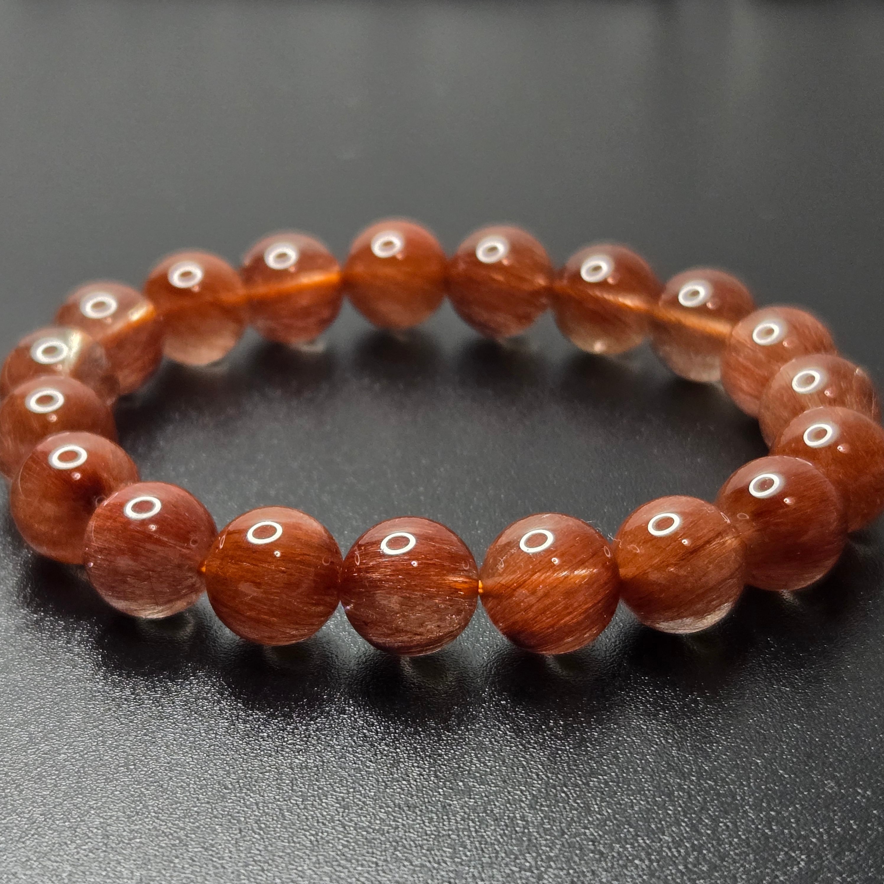 入手困難・1点限り】虹入り！天然水晶勾玉＊山梨県黒平産