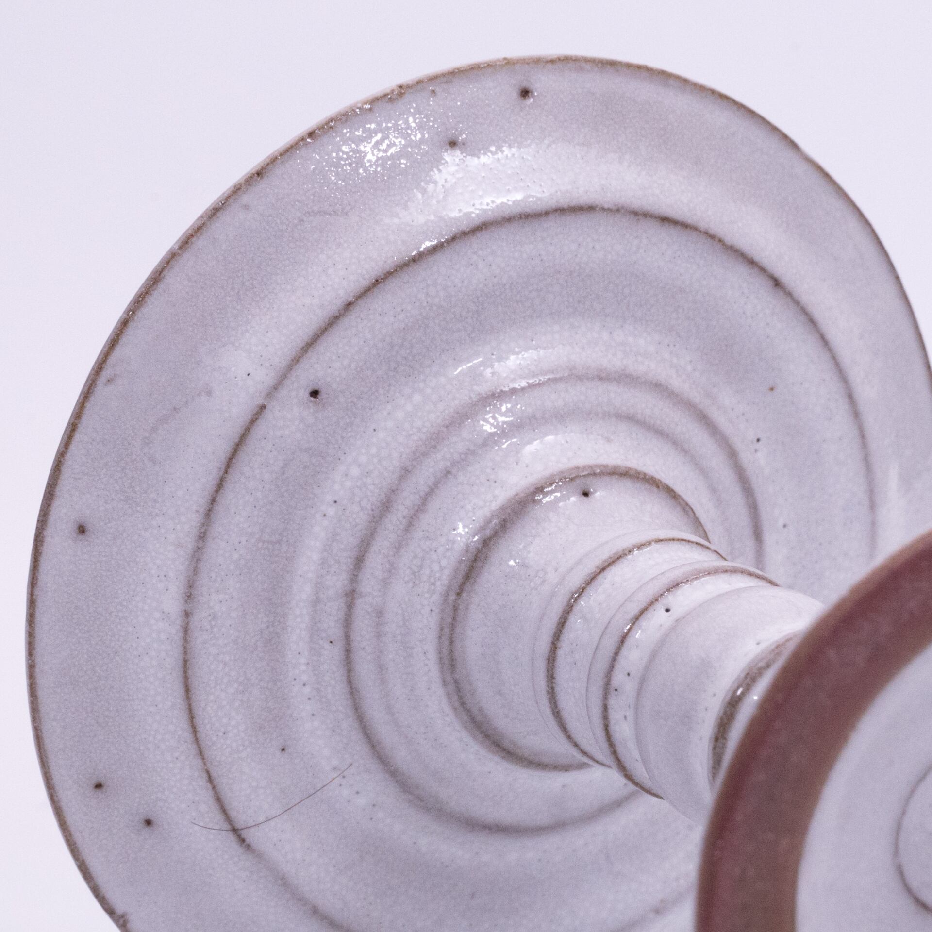 草灯 燭台 中 白 【陶器】2025011703 | Co mo feel