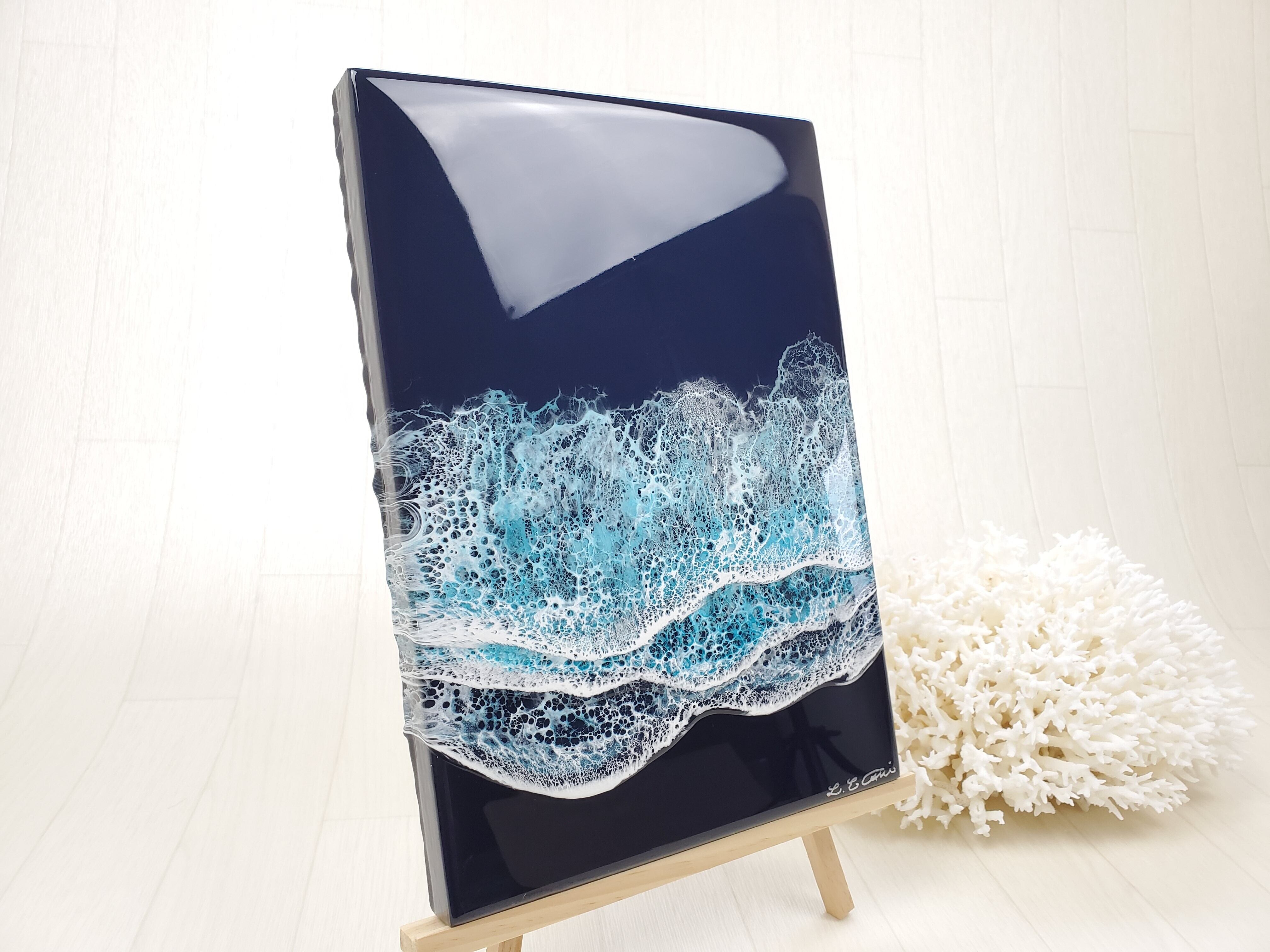 106.オーシャンレジンアート 3wave | Leaf Edgez 106.オーシャンレジンアート 3wave | Leaf Edgez