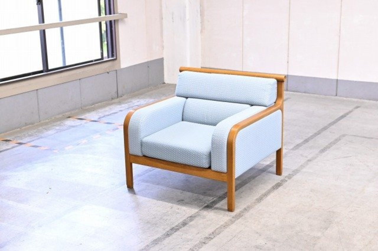 天童木工 イージーチェアa ナラ材 1人掛けソファ 水色 剣持勇 剣持デザイン研究所 リビング ロビー 応接室 ファブリック クッション【中古家具/中古インテリア/USED家具ユーズド家具/リサイクル】
