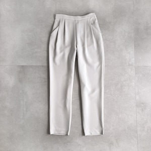 残り僅か！〈SELECT〉タックテーパードパンツ a99-000