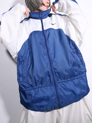 “NIKE” embroidery logo design switching nylon jacket