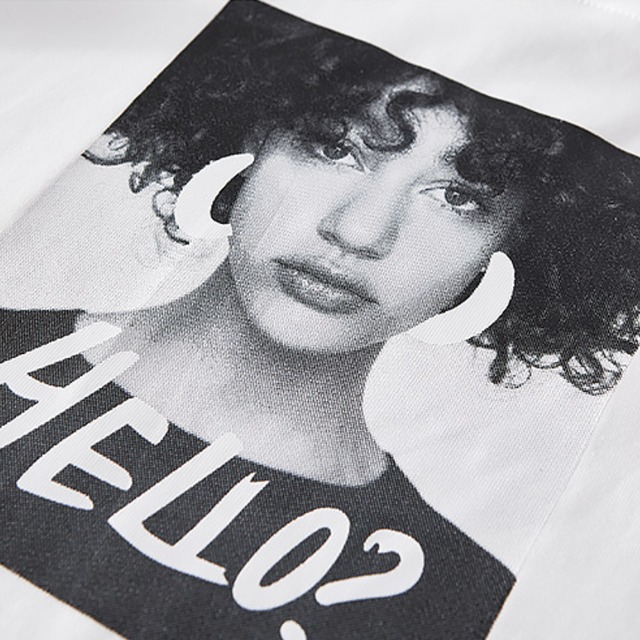 off-shoulder graphic print t-shirt L0541