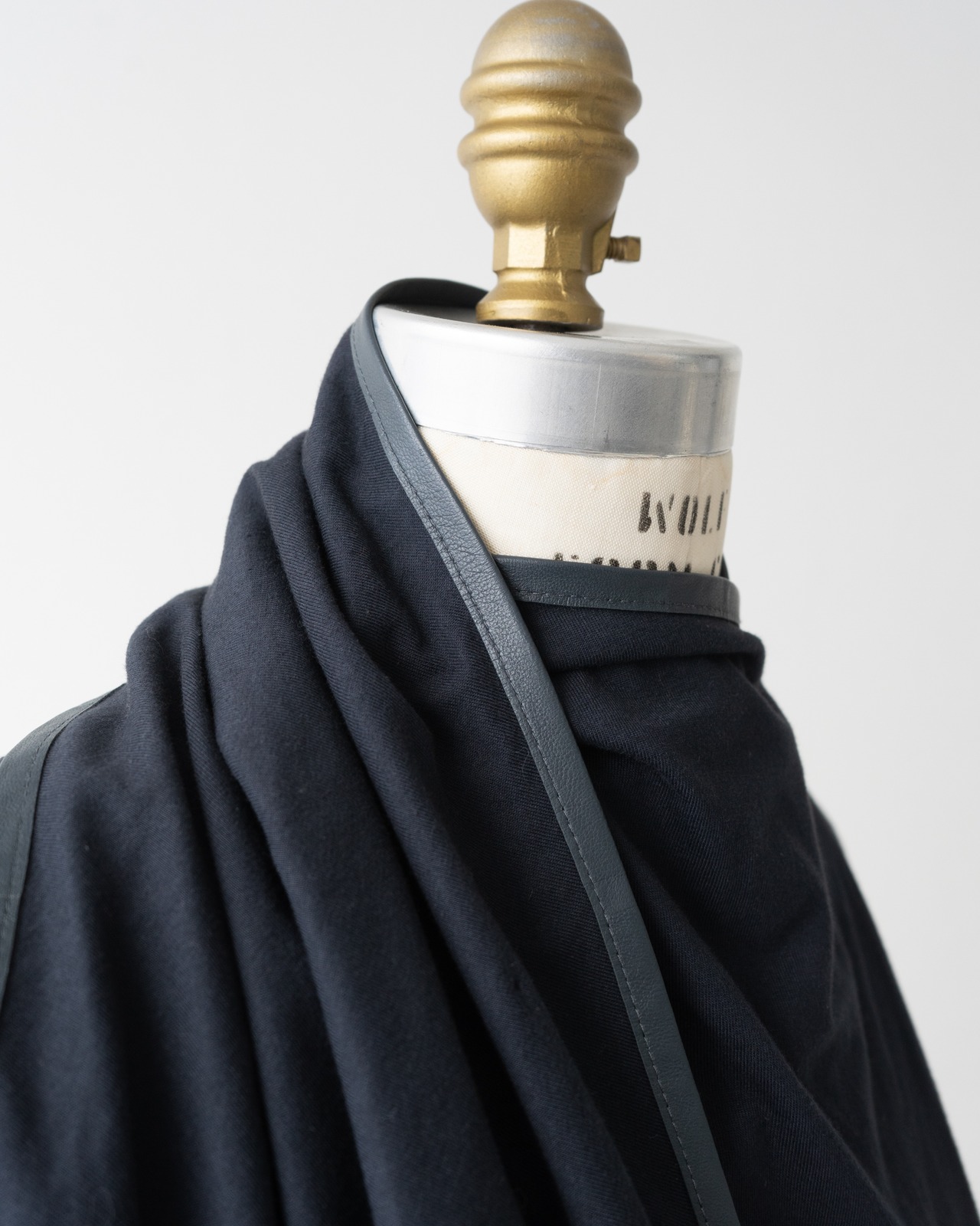 〈CÉLINE by phoebe philo〉One piece