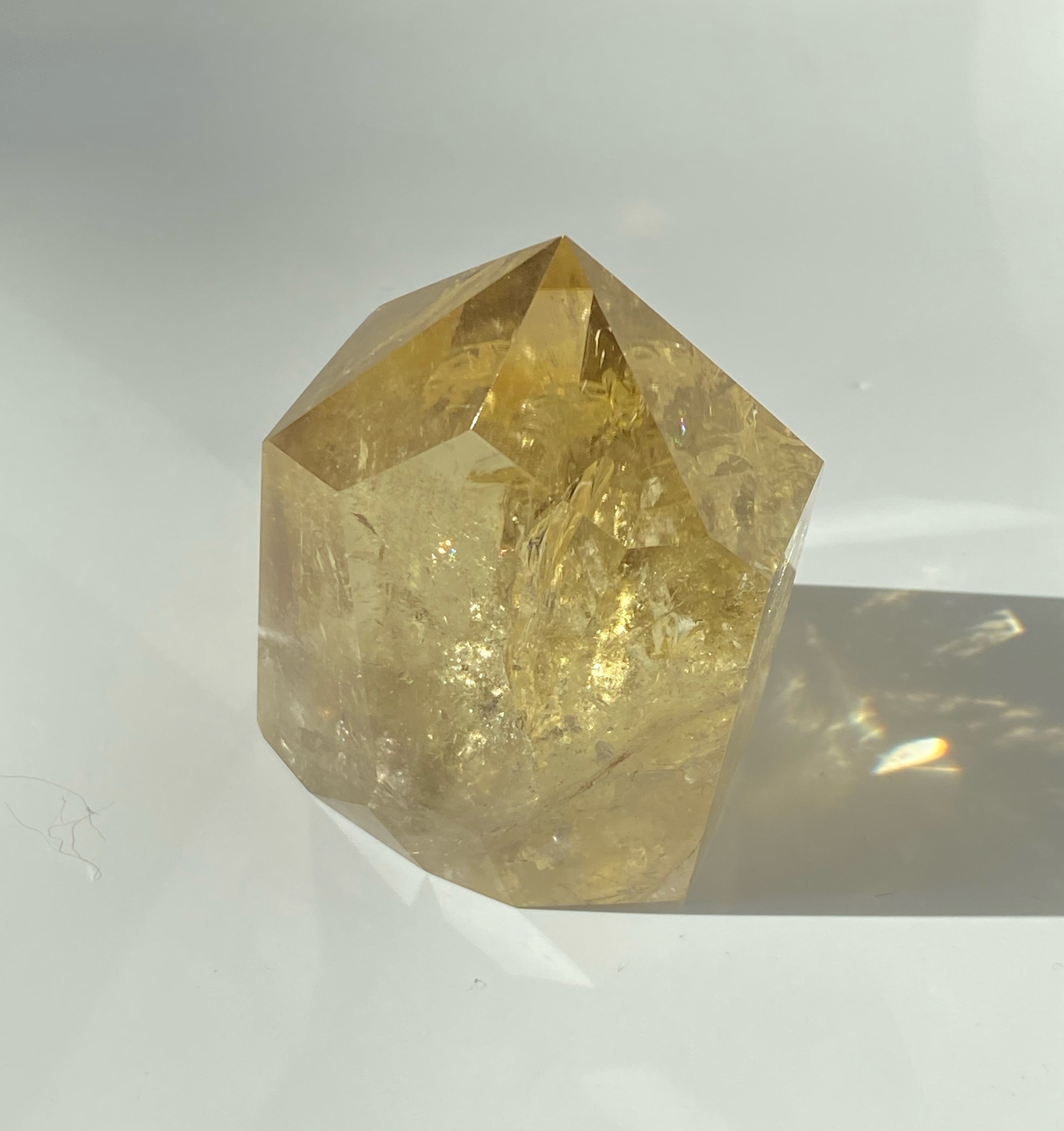 ゴールデンヒーラーヘマタイト 1.7kg】天然石 パワーストーン うさぎ 特大