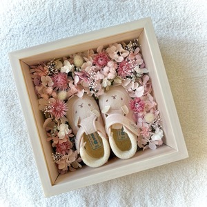 ピンク｜ママの手で仕上げるベビーシューズボックス
