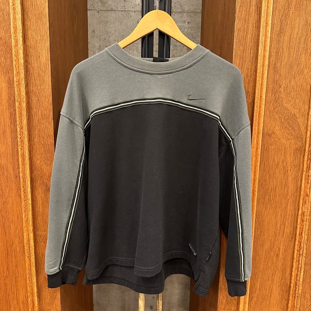 NIKE 2TONE SWEAT SHIRT OLD MODEL⓼