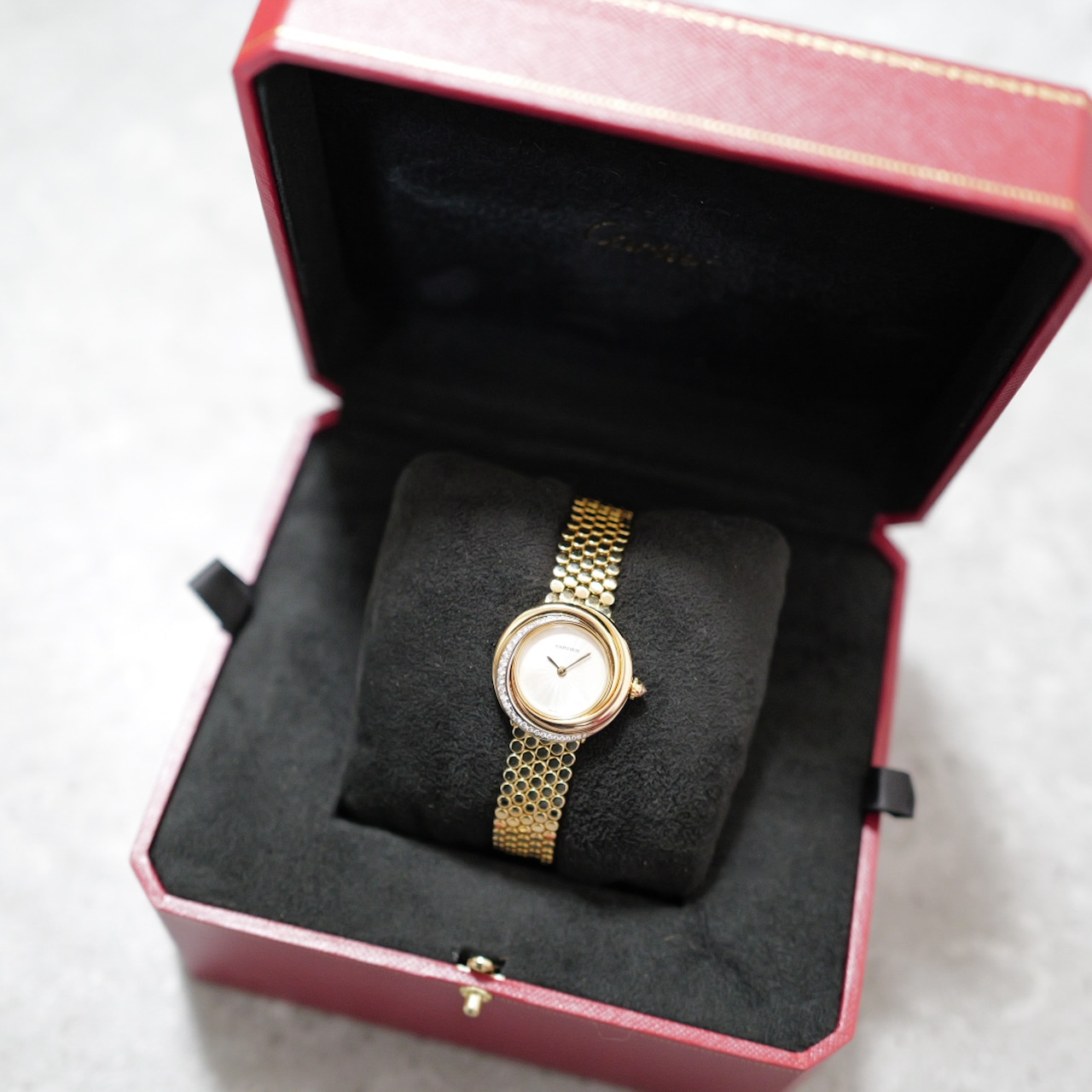 カルティエ ラウンドトリニティ 金無垢. 純正ダイヤモンド ブレスレット