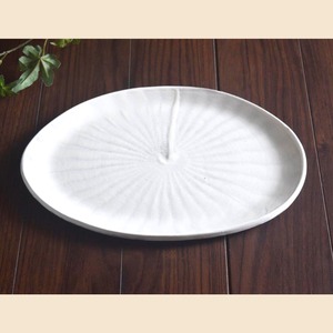 ＜板皿・山型大＞ 刷毛目｜白