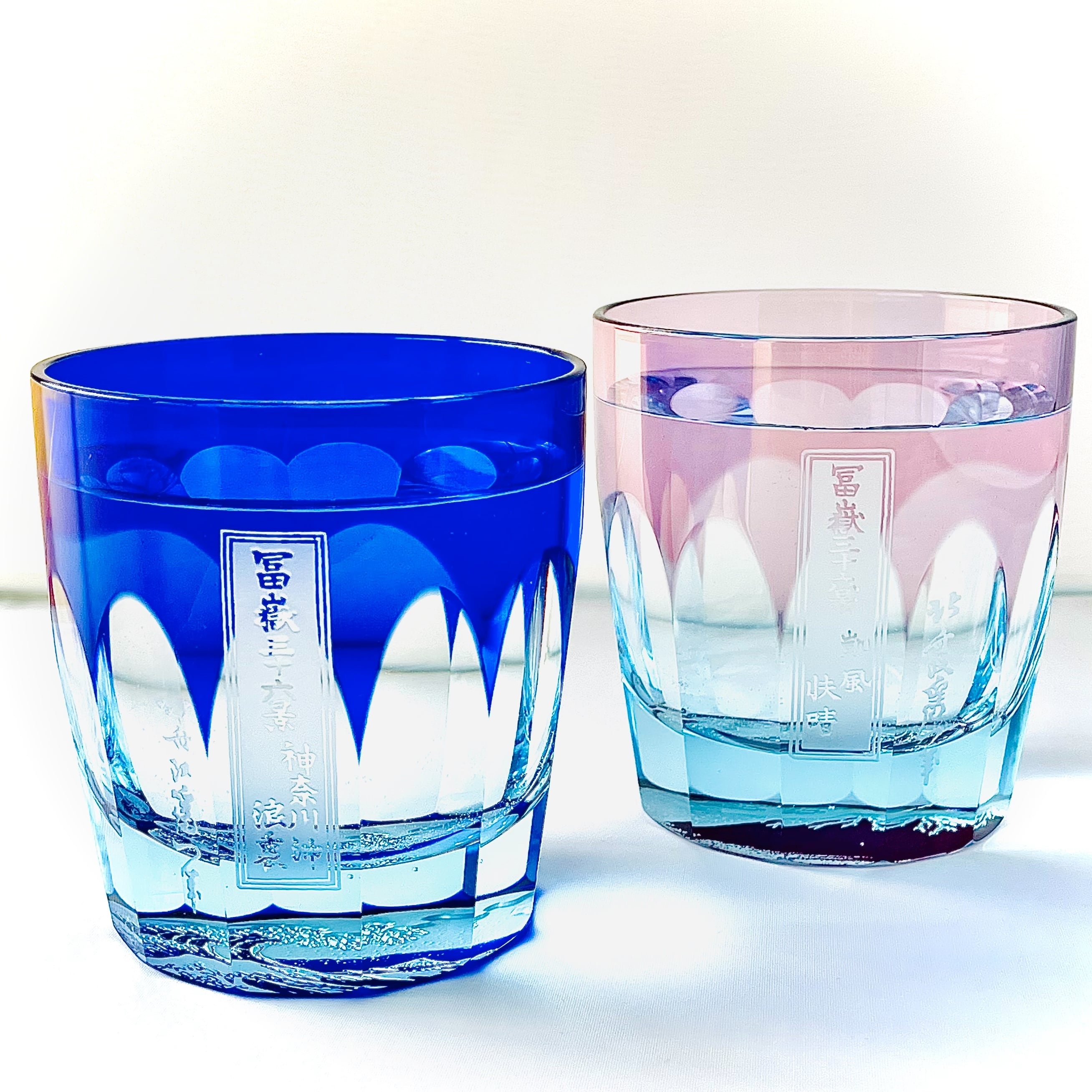 赤富士（金赤×ライトブルー）オールドサイズ | 椎名切子（GLASS-LAB