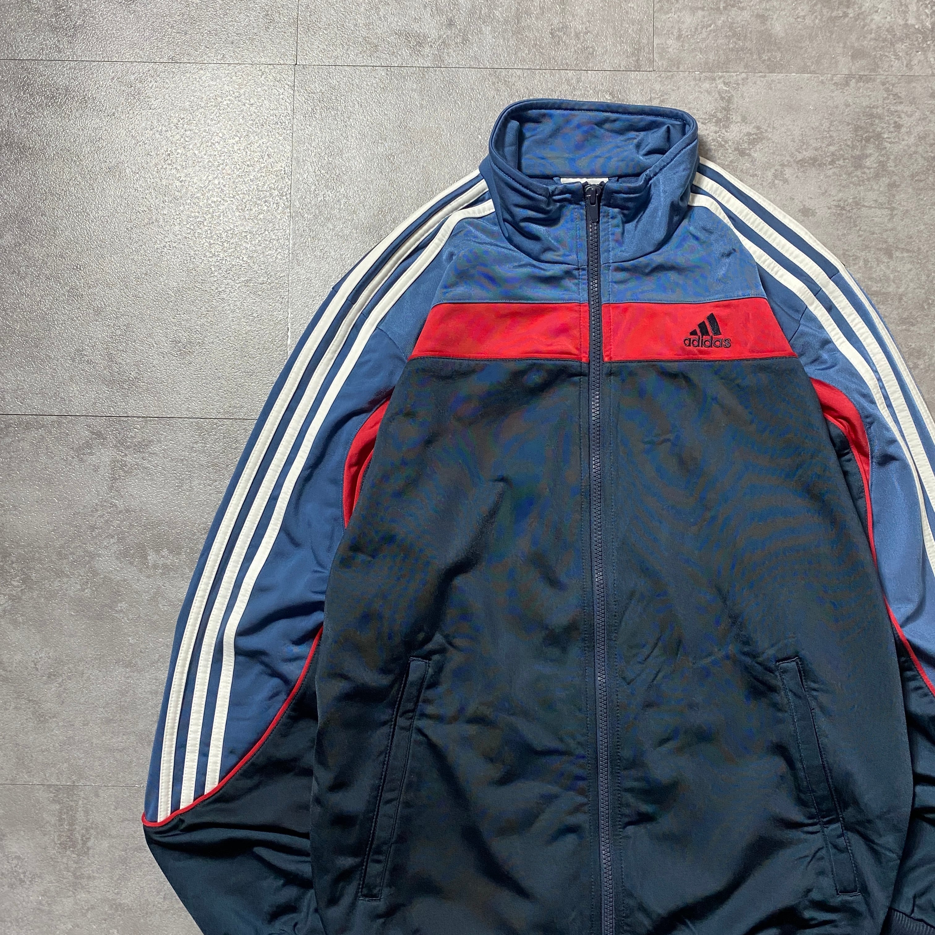 美品 adidas originals ナイロンジャケット パーカー 刺繍 adidas アディダス ナイロンパーカー ナイロンジャケット 刺繍 S