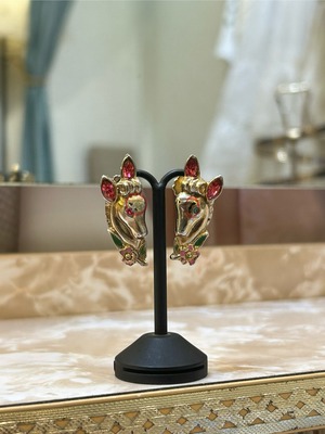 "Coro" horse motif "The victory"  earrings