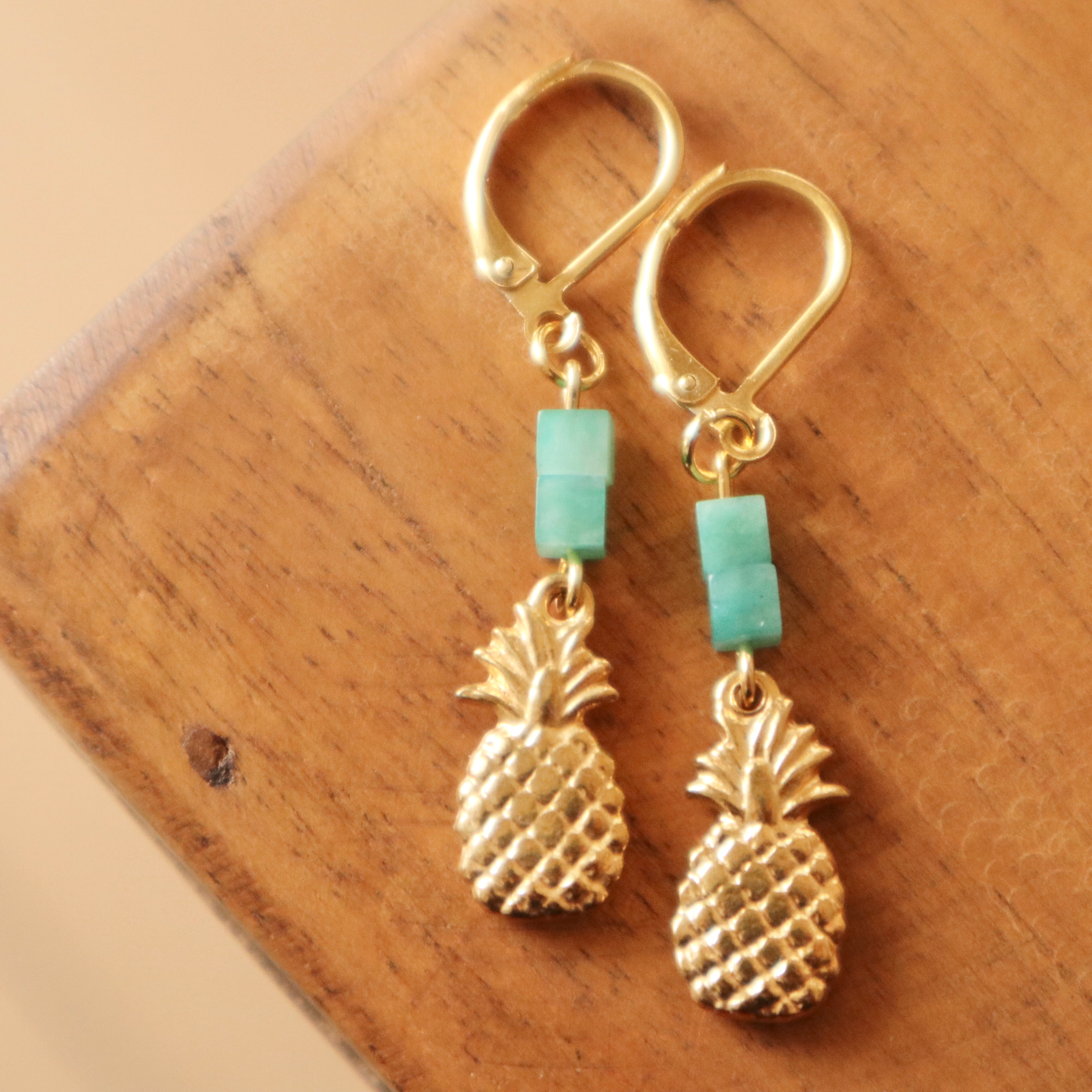 ピアス：ダルメシアンジャスパー＆オニキス | Free Hope surf earrings