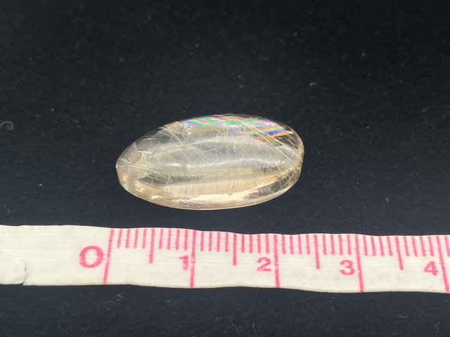 ペンダントトップ素材（ルチルクォーツ）