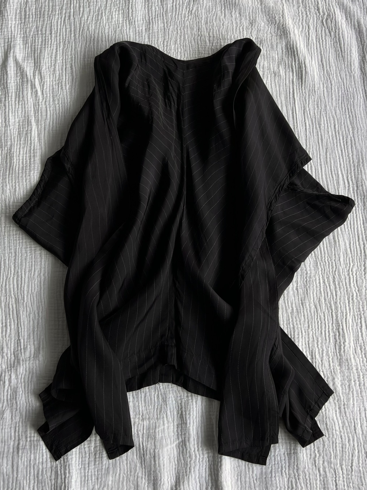 "keiji ITAKURA" Deformation Stripe Vest