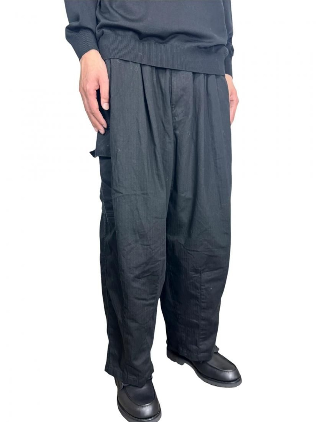 【is-ness】Herringbone 6-Pocket Pants