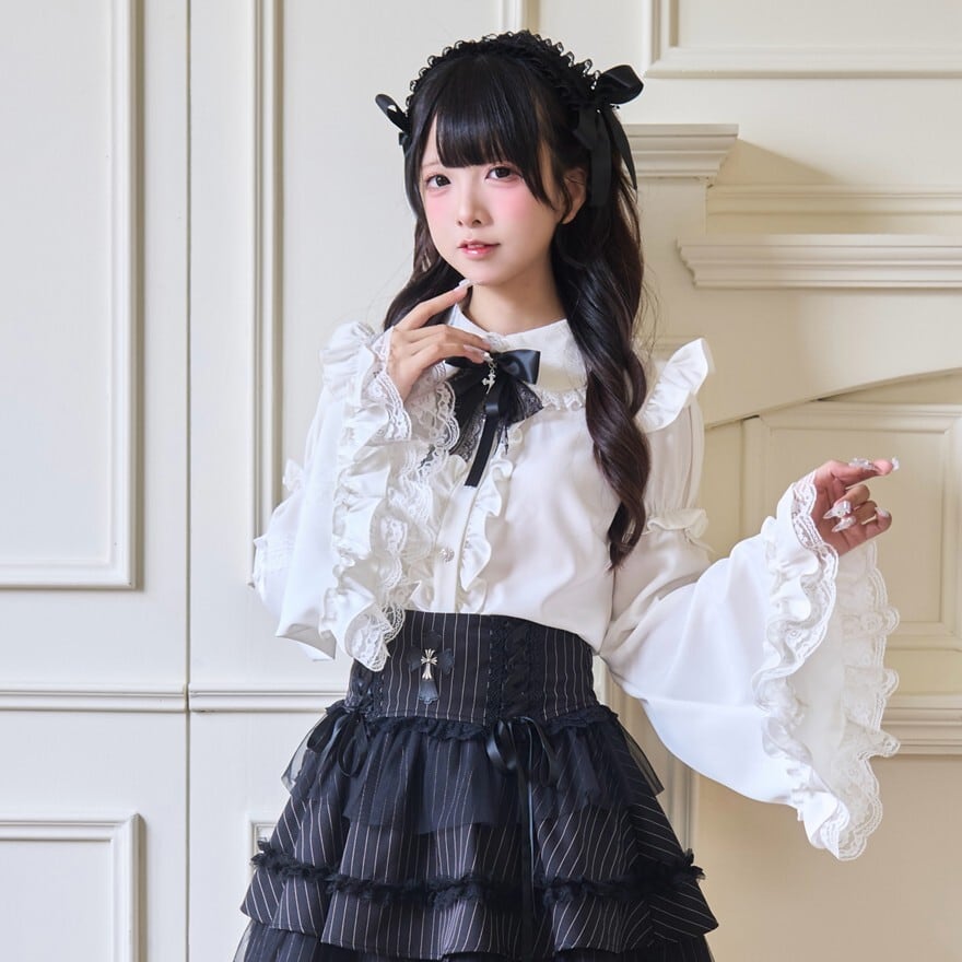 極美品 ゴシックロリータ好きに Y2K La pargay Aラインレースシャツ 地雷系 量産型 姫袖シャツ レース リボン ゴスロリ｜SEASONZ