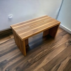 Vulcan Table:持ち運び可能な折り畳みデッキ・テーブル