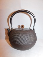 鉄瓶(こげ茶、あられ) iron kettle(brown color hail)(No23)
