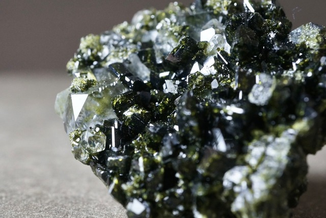 トルコ産エピドート/クォーツ ⑪ Epidote / Quartz 1569