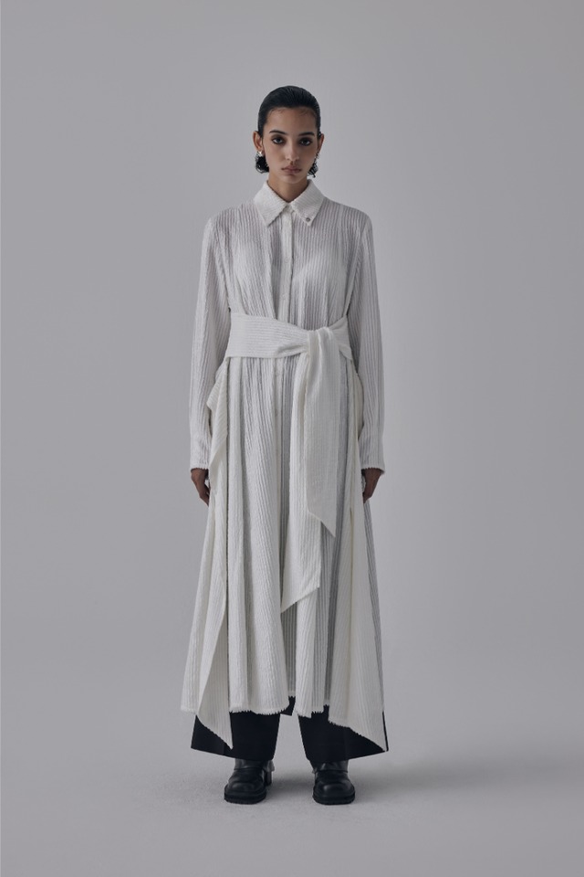 1/3発送 [TREEMINGBIRD] Velboa Stripe Strap Long Shirt One-Piece [ White ] 正規品 韓国 ブランド 韓国通販 韓国代行 韓国ファッション 日本 店舗 トリミングバード