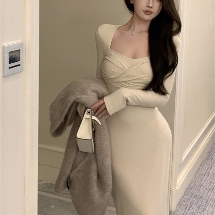 【新作】【送料無料】 春と秋の新純粋な欲望ホットガールアプリコット V ネックツイスト痩身底長袖ドレスロングスカート女性のための 0286448089198