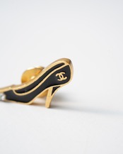 〈CHANEL〉Pin brooch 2002P