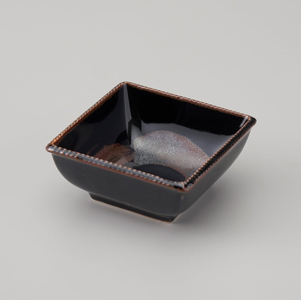 天目刷毛四角鉢・小